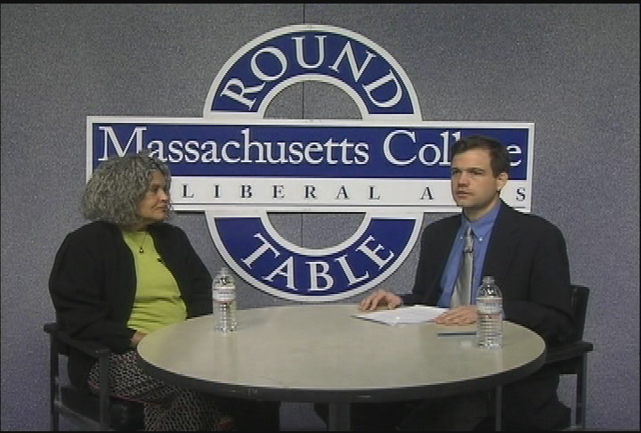 Thumbnail image for College Roundtable.  'Charlayne Hunter-Gault.'