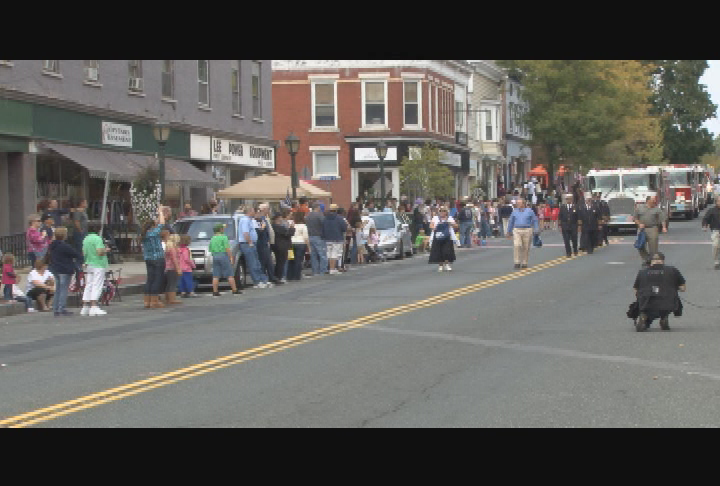 Thumbnail image for Lee Founders' Day Parade, September 22, 2012.