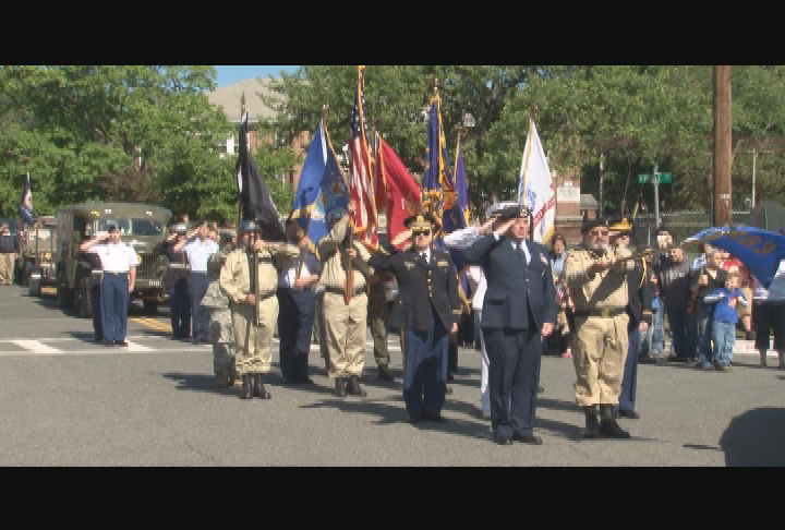 Thumbnail image for Housatonic Memorial Day Parade, May 27, 2013.