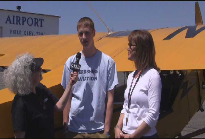 Thumbnail image for 'Great Barrington Airport Tail Dragger Event, May 11, 2014.'