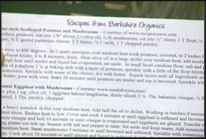 Thumbnail image for Walkabout.  December 25, 2009.