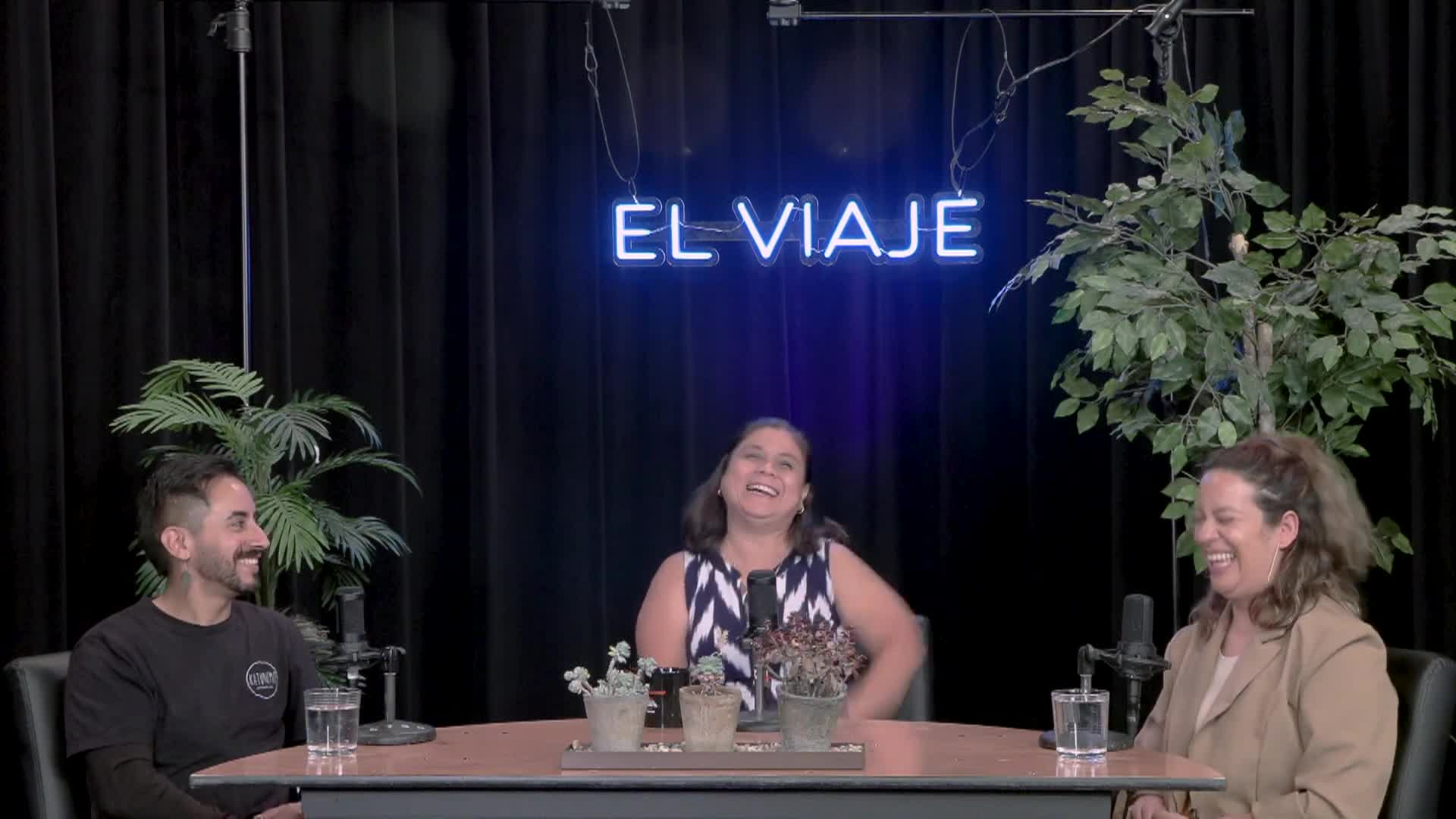 El Viaje - Season 4 Episode 6 | Laura Brodeur