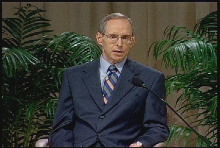 Spiritual Talks by Harold Klemp, Leader of Eckankar.  "The Foolish of God."