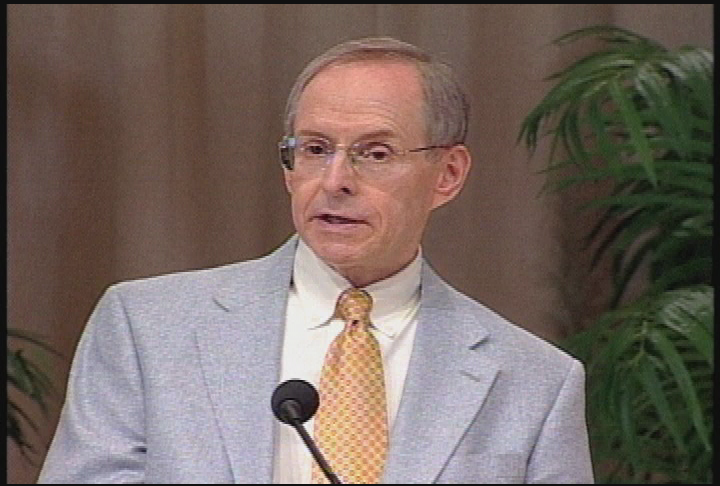 Spiritual Talks by Harold Klemp, Leader of Eckankar.  "The Law of Returns: In the Arms of Love."