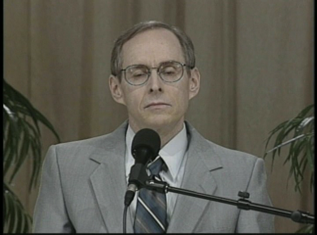 Thumbnail image for Spiritual Talks by Harold Klemp, Leader of Eckankar.  "You Are A Cup."