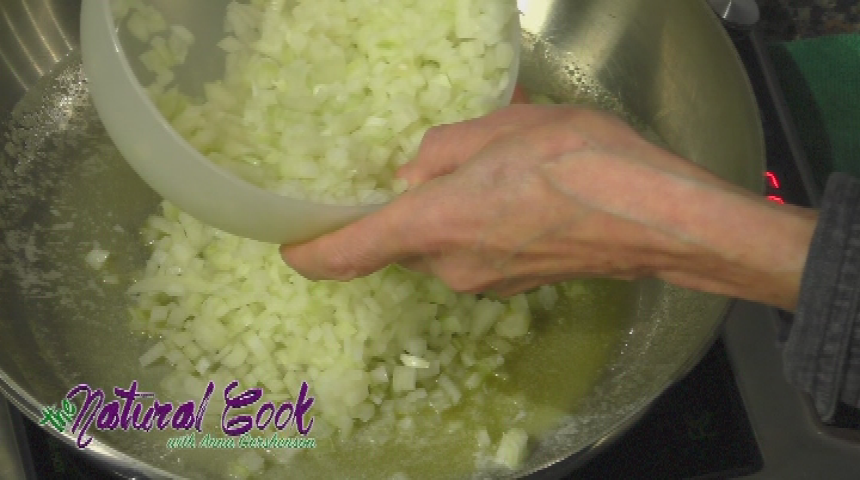 "The Natural Cook With Anna Gershenson," Episode 15.  "Thanksgiving Turkey Stuffing."