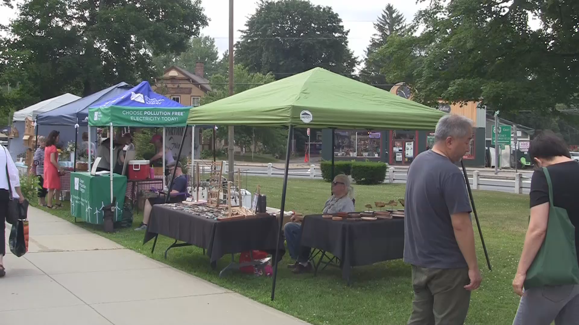 Thumbnail image for "Sunday Strummers Ukulele Ensemble, at Lee Farmers Market."