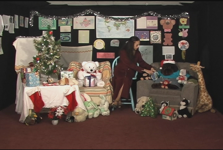 Thumbnail image for The Reading Lady.  'Episode #22:  Christmas Spirit.'