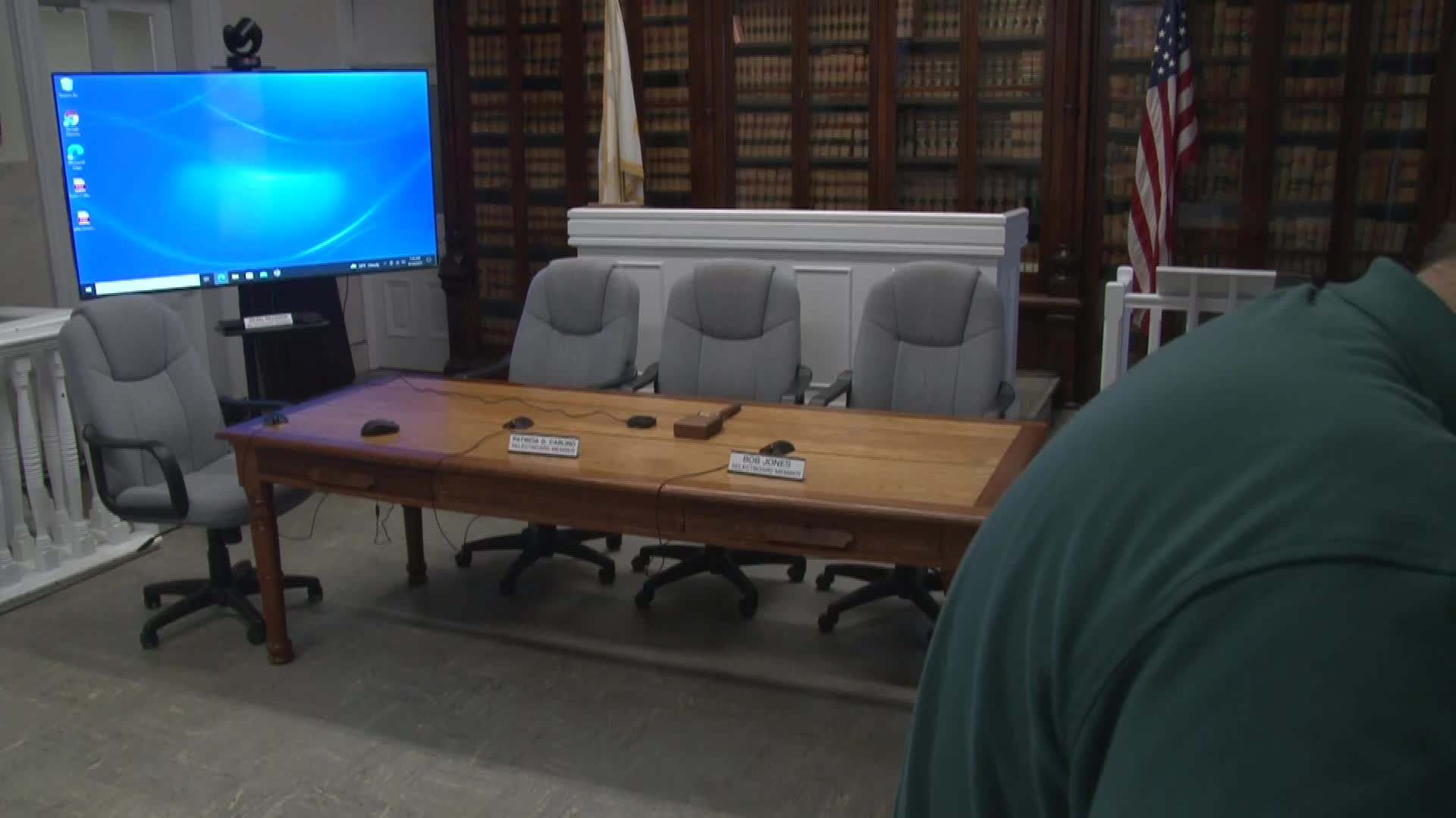 Thumbnail image for Town of Lee Select Board Meeting, April 19, 2022.  LIVE, from Lee Town Hall on CTSB Channel 1303, and streaming from ctsbtv.org/Channel 1303.