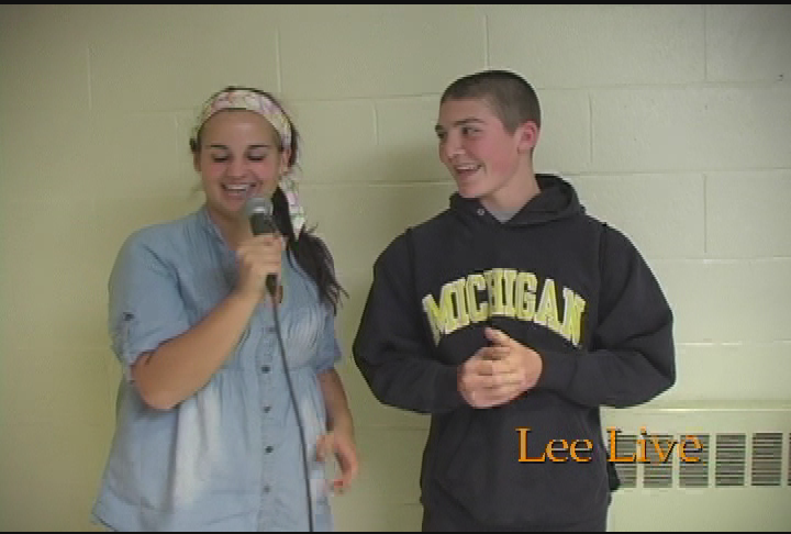 Thumbnail image for Lee Live!  December 2, 2011.